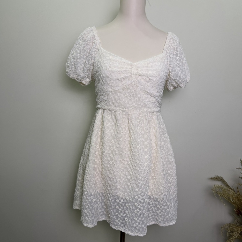 Altar'd State Dress Ivory Floral Eyelet Puff Sleeve Sweetheart Neckline Size L
